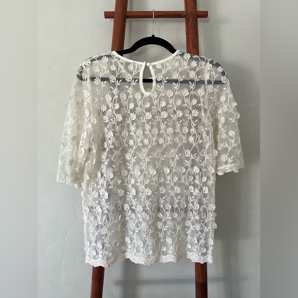 Olive (UK) Lace See Through Half Sleeve Blouse (OS, VGUC) - Picture 2 of 3